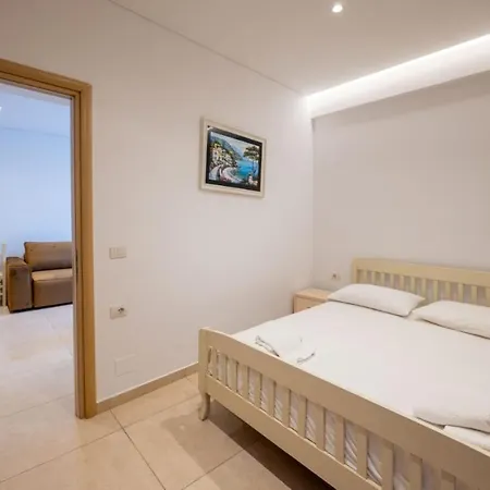 Hena Hotel 3*