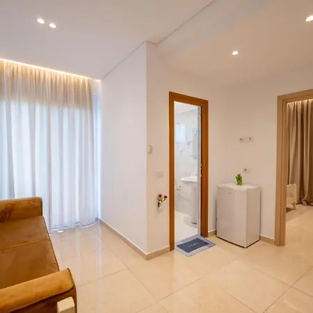 Hotel Hena 3*