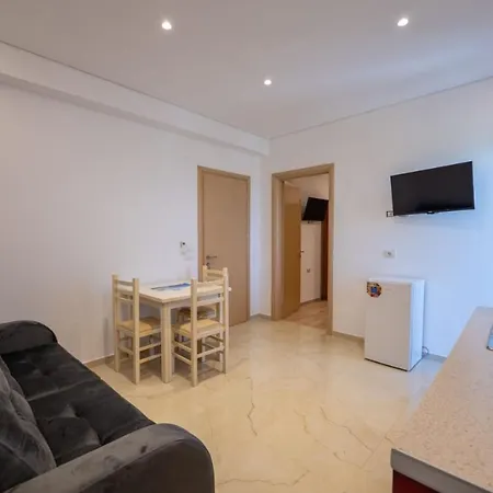 Hotel Hena 3*