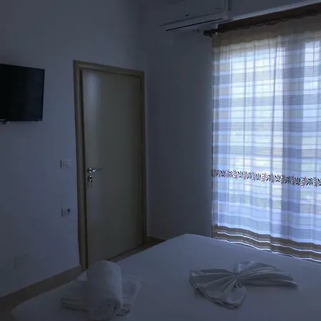 Hotel Hena