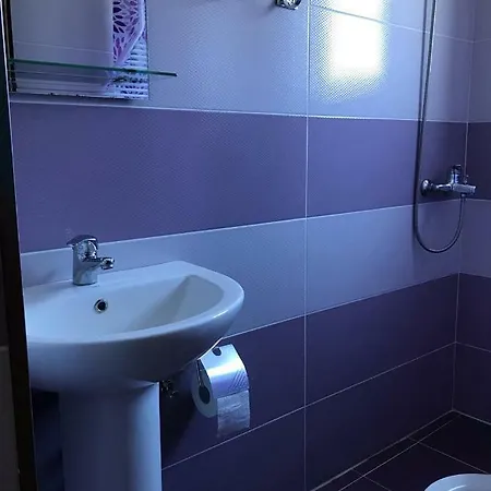 Hena Hotel 3*