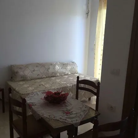Hotel Hena