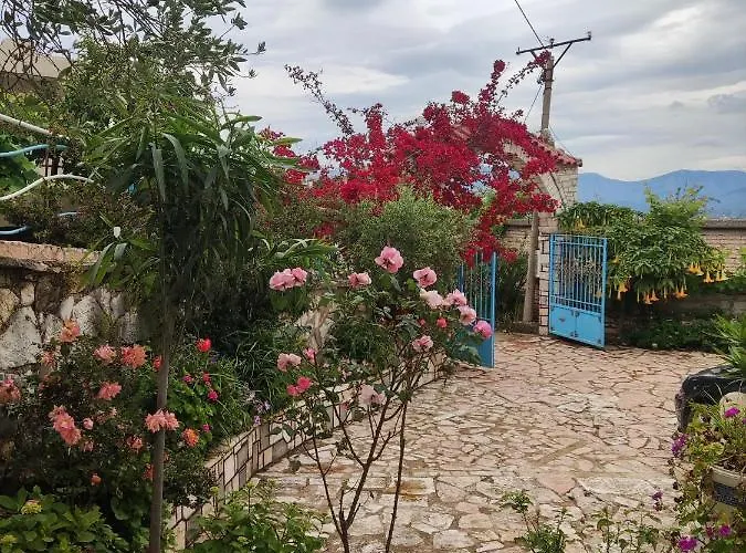 Hena 3* ساراندا